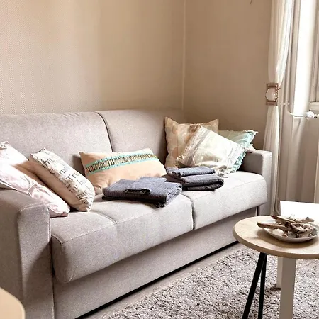 Le Mars - 2 Voyageurs - Republique - 아파트